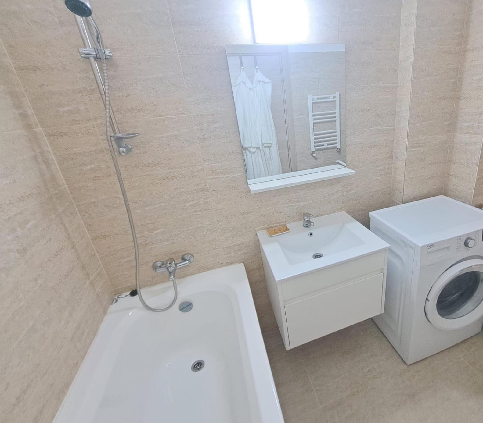 Appartamento Marimar Bucarest Esterno foto